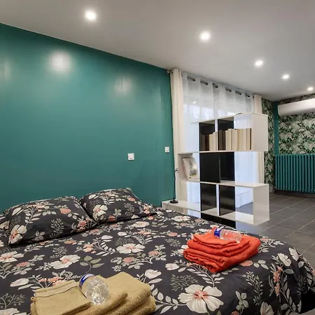 Apartment Au Son Des Cigales Avignon